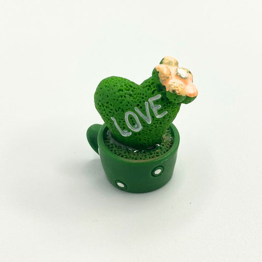 1 Set of 4, Resin Succulent Cactus Mini Green Plant (Love)