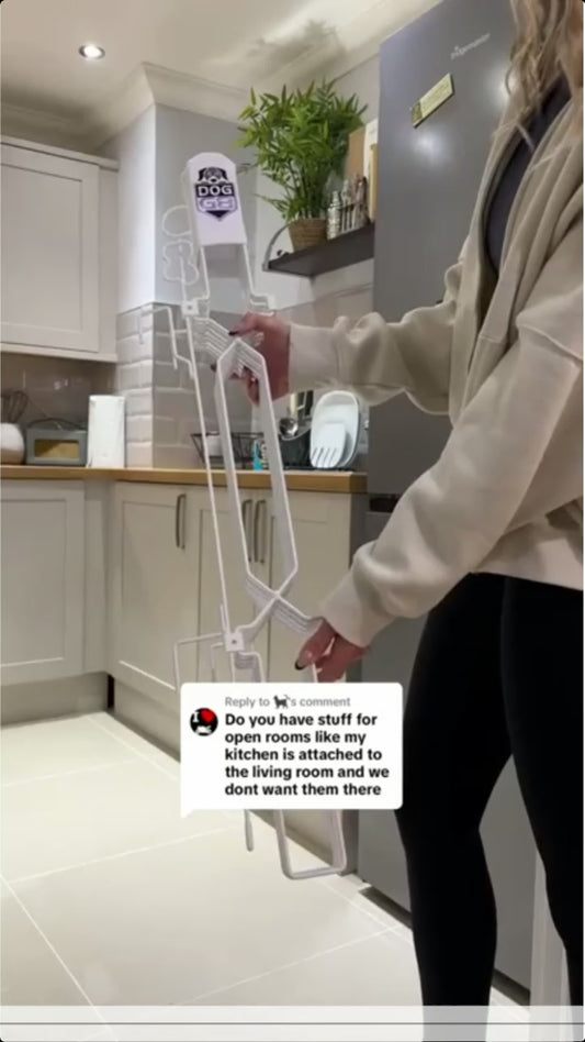 DOG-GATE Plus Stairway/Doorway - Width (83cm - 93.5cm - 103cm) Height (88cm - 120cm)